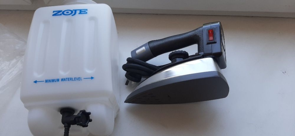 утюг профессиональный с бачком 3л