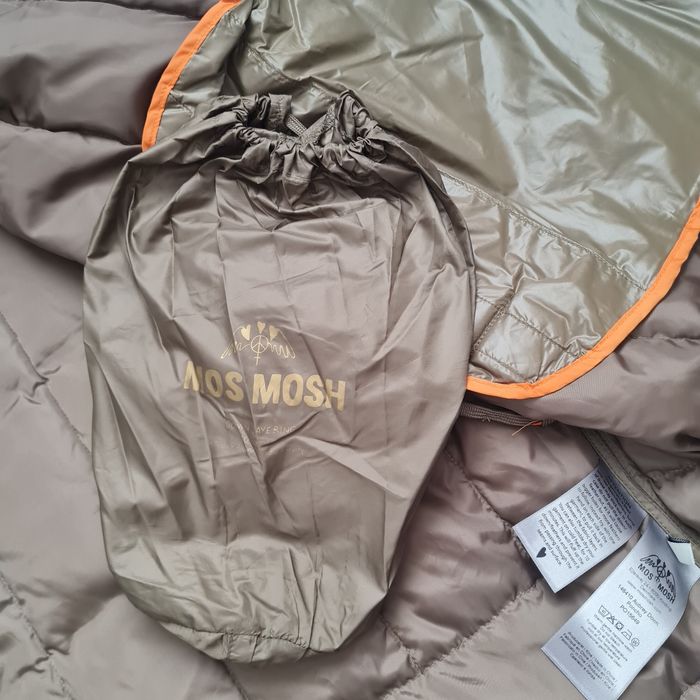 Vesta superbă Mos Mosh