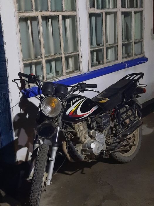 Мотоцикл yaqi 200cc