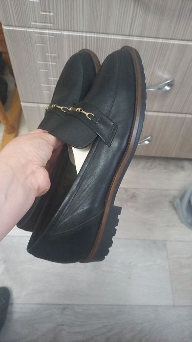 Продам мужские туфли