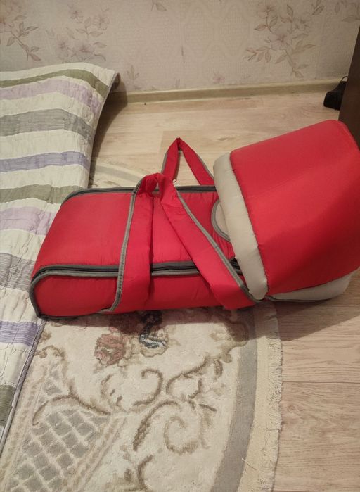 Продаю переноску нормально состояние