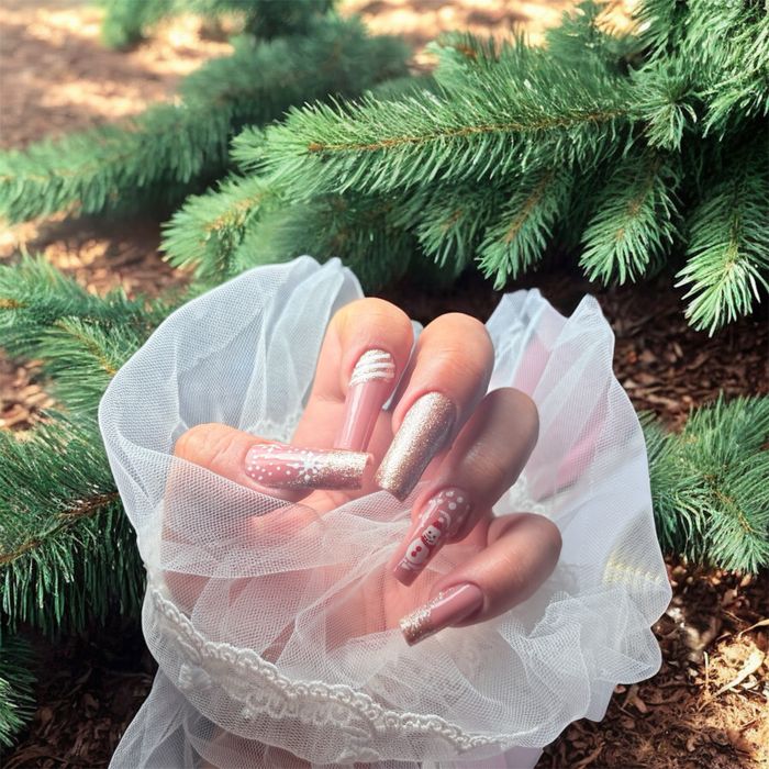 Unghii cu gel/ semi cu apex/ pedichiură estetică Sectorul 1