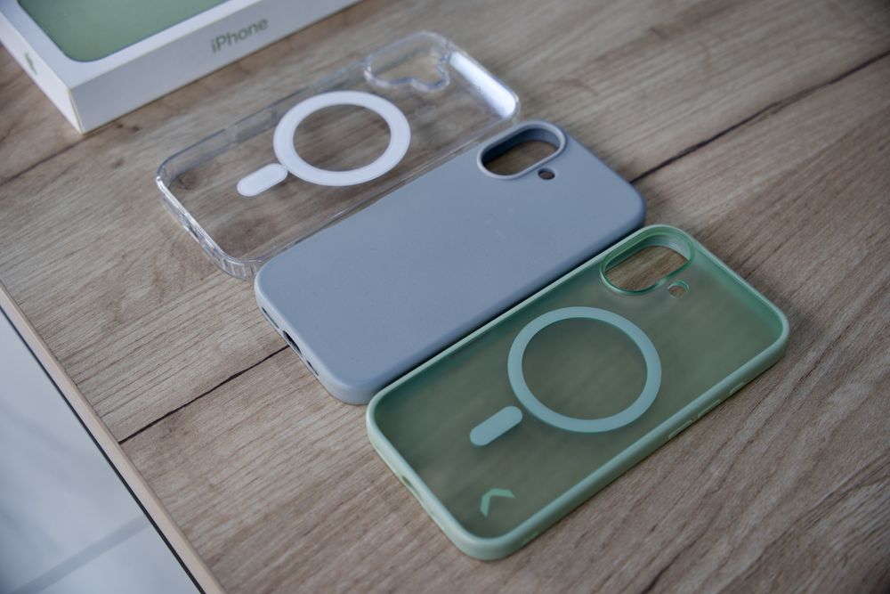 Iphone 17 Sotiladi | Korobka & Document Joyida