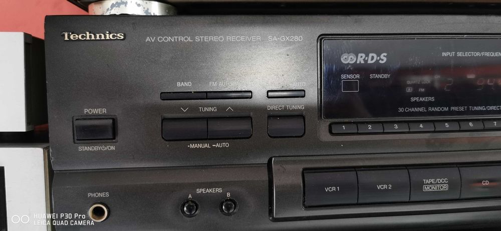Продавам Ресийвър Technics