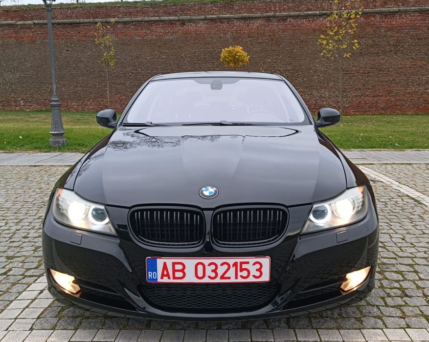 Bmw seria3 e90 facelift