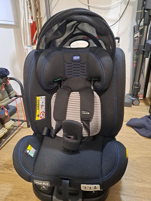 Scaun auto rotativ Chicco Unico EVO i-Size