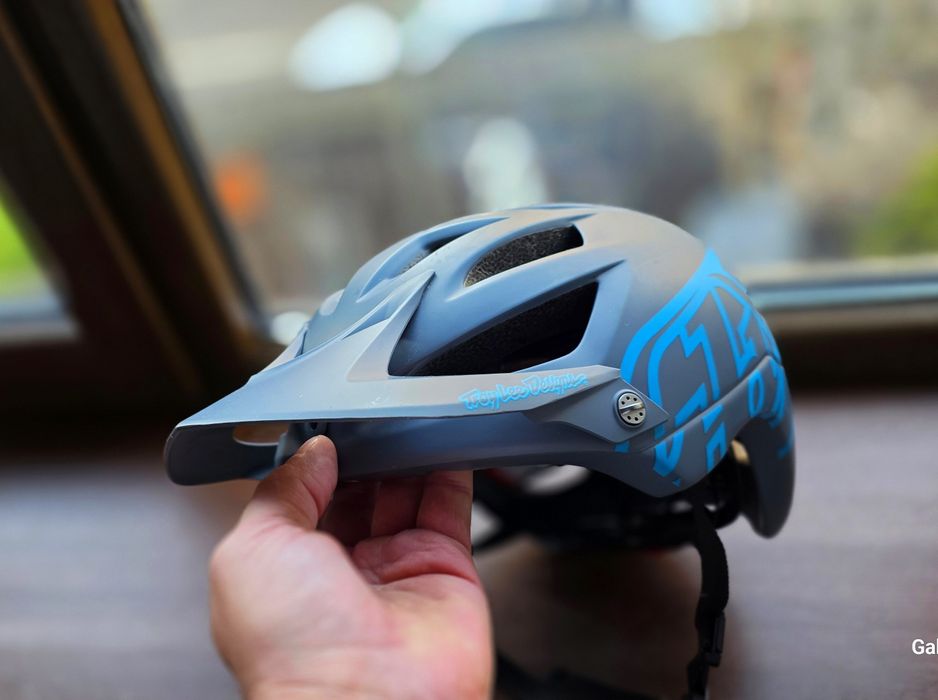 Casca mtb Troy Lee design (nu Poc, Scott, oakley)