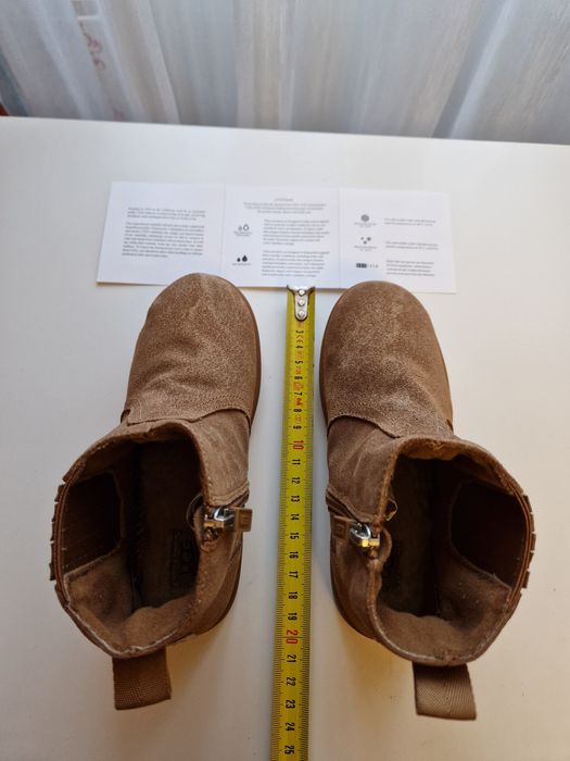 Ghete, botine din piele, UGG, 30