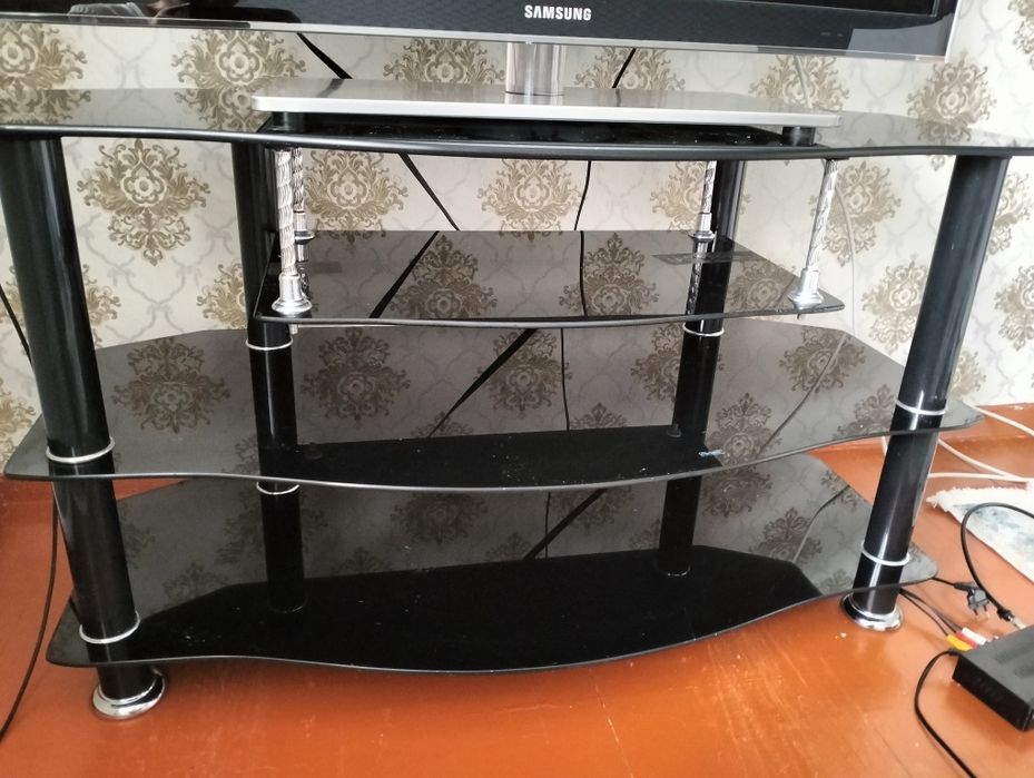 Подставка под телевизор за 20 тыс