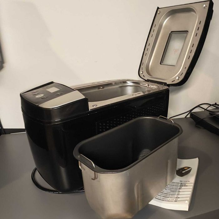 Masina de paine Gorenje BM1210BK 1.2 kg, 12 programe, 800W, afisaj LCD