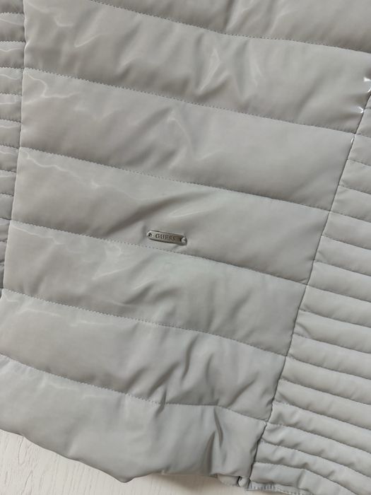 Дамско яке Guess