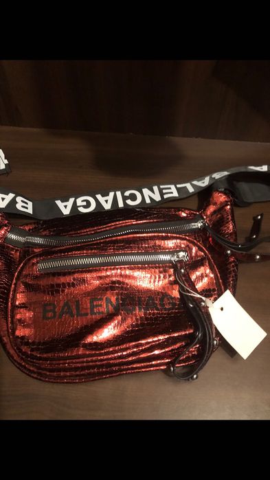 Чанта паласка нова с етикет