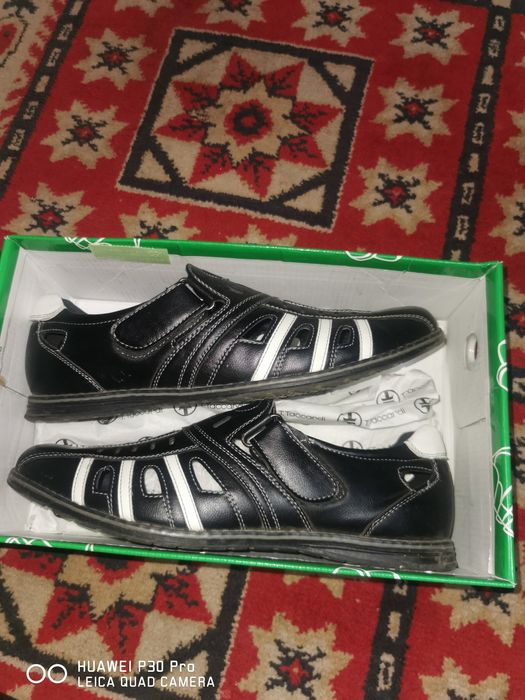 Продам Сандали мужские