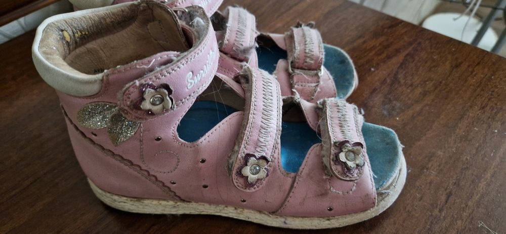 Отдам ортопедическую обувь