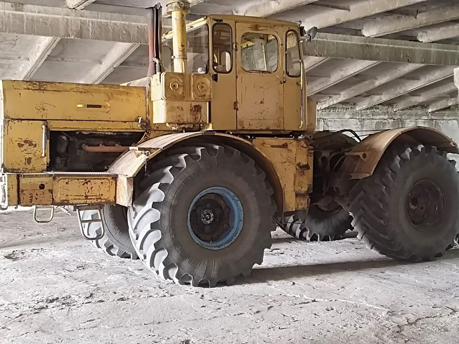 Продам К-700  за 6 млн