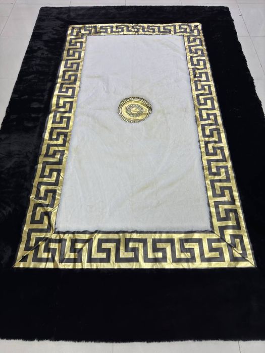 2/3 yevro uslubdagi ajoyib arnametli