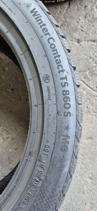 4 anvelope iarna,fata Continental 245/45/19,spate Pirelli 275/40/19.