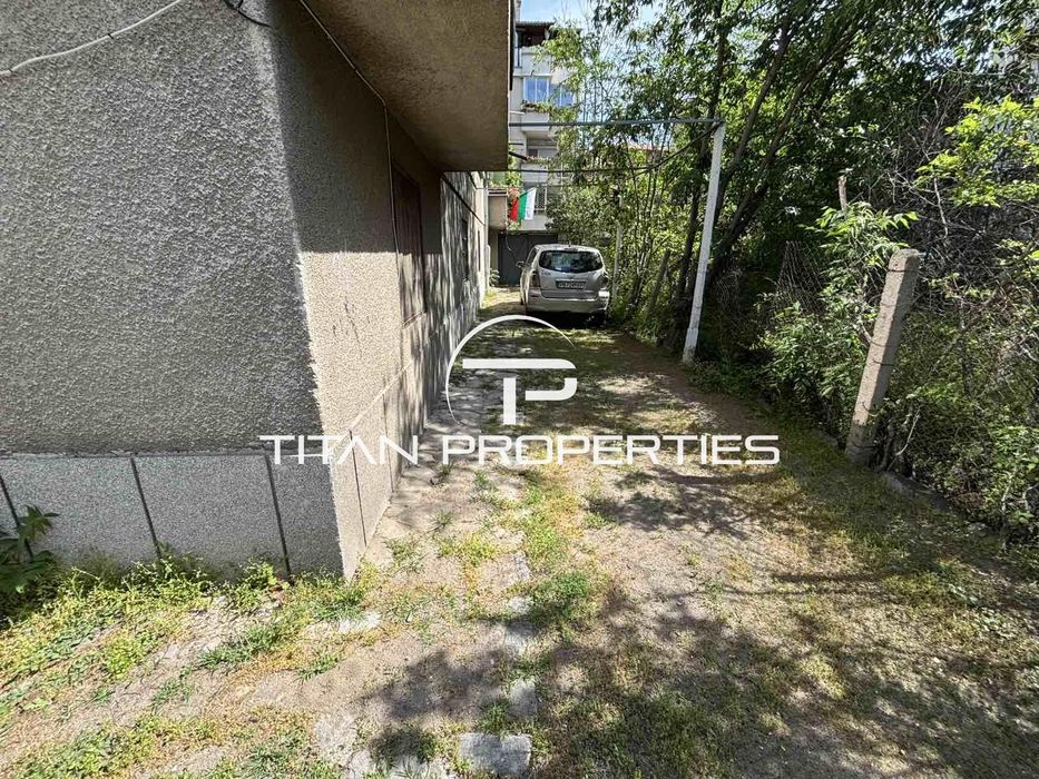 Продава се Тристаен апартамент в Пловдив, Каменица 2 - 72 кв.м за 3084 €/кв.м - Снимка #14