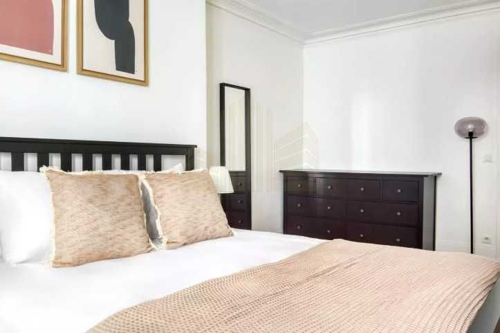 Дава се под наем Четиристаен апартамент в Пловдив, Младежки Хълм - 110 кв.м за 378.93 € - Снимка #3