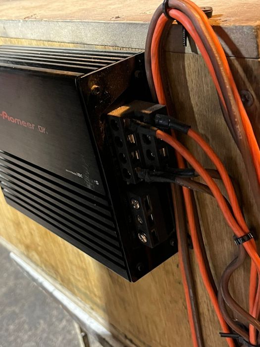 Продам сабуфер..