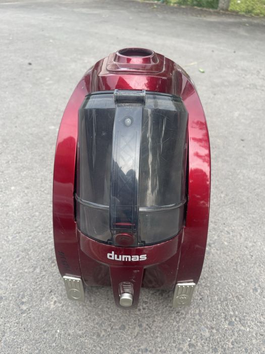 Полдаетс пылесос