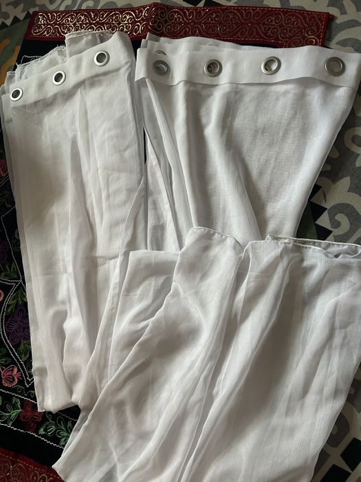 Тюль белая на люверсах(кольцах)