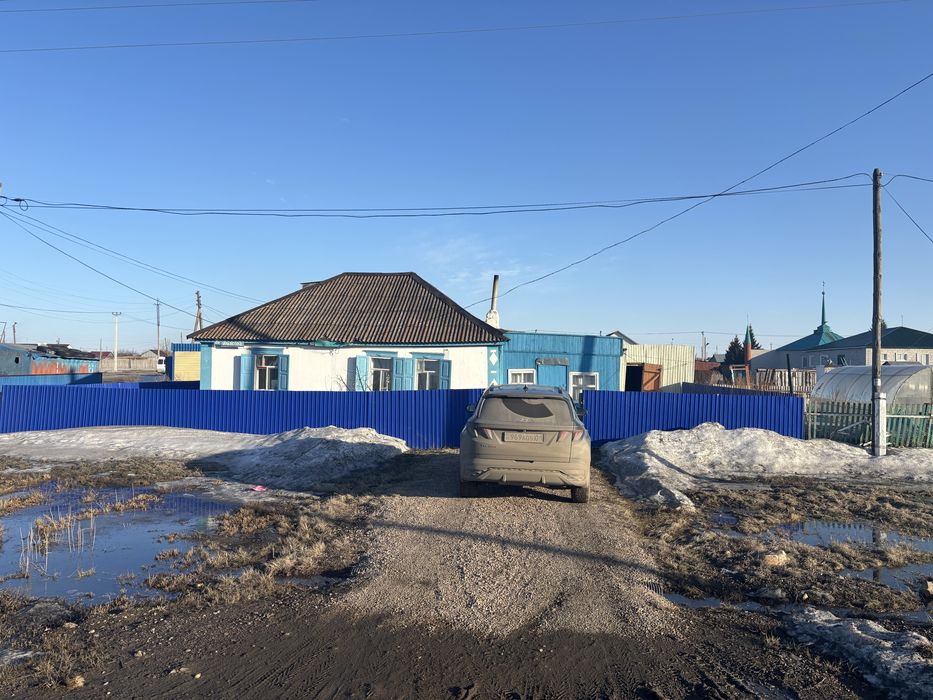 Земельный участок, дом