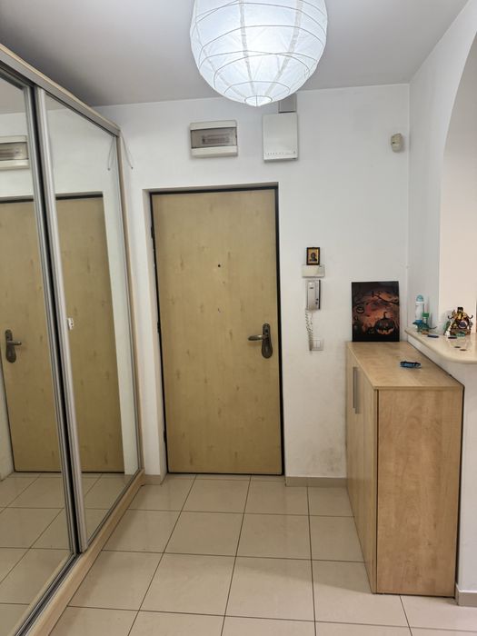 Inchiriez apartament 2 camere - Calea Vacaresti 240