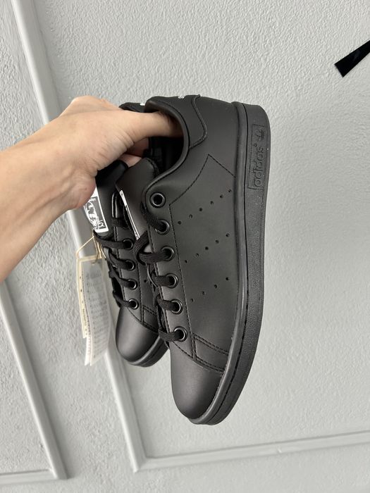 Adidas Stan Smith marimea 36 ( interior 23 cm)