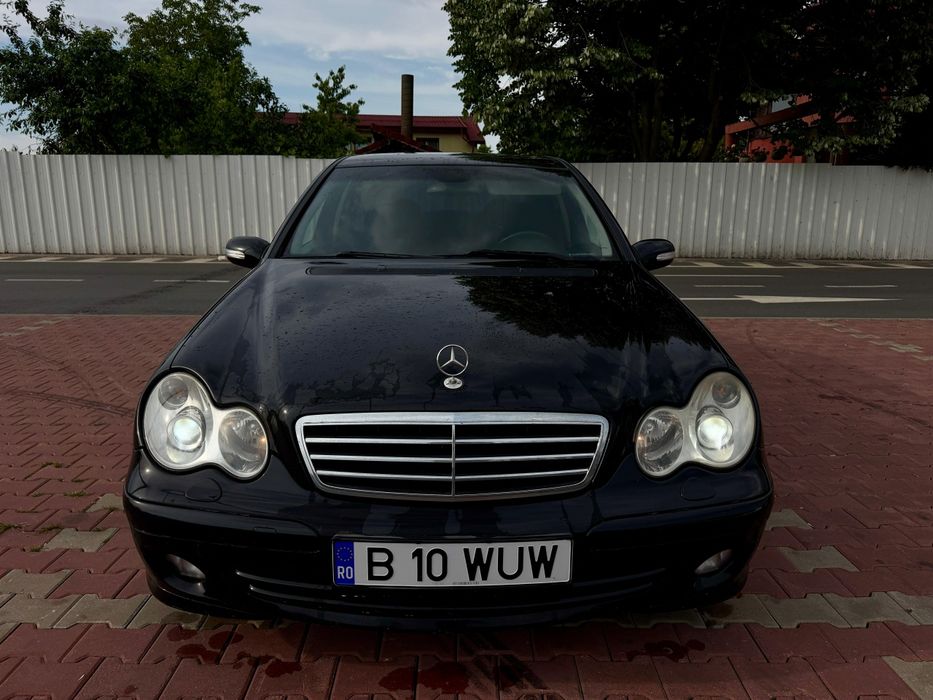 MERCEDES-BENZ C-Class 2005 — imagine 2