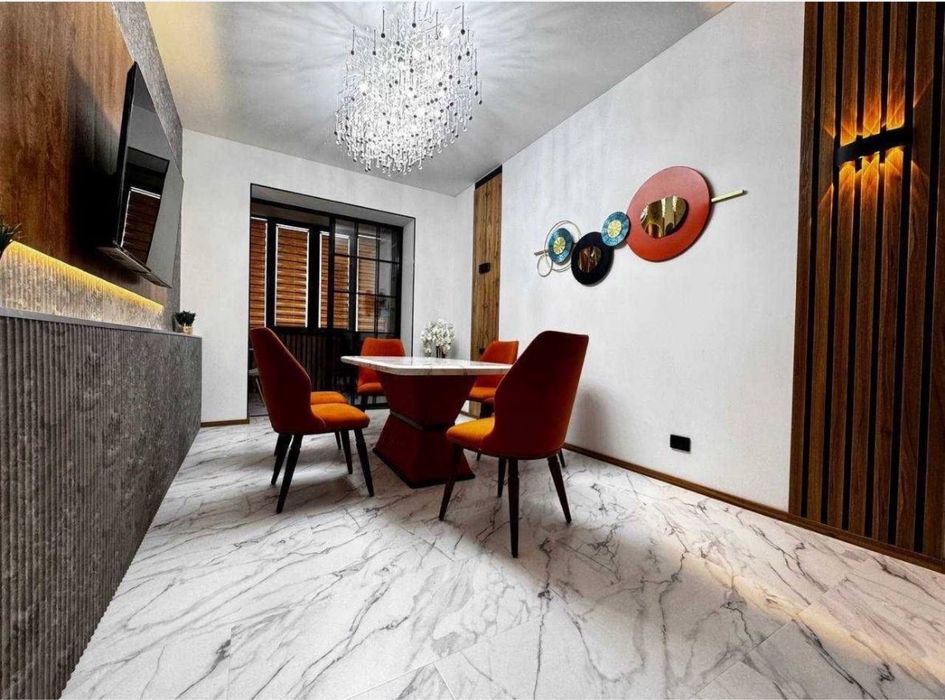 Квартира Ойбек новостройка