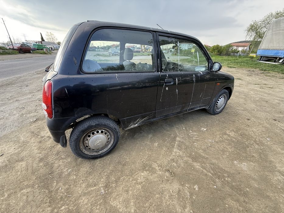 Дайхатсу куоре 1.0 55 кс  2001 г на части