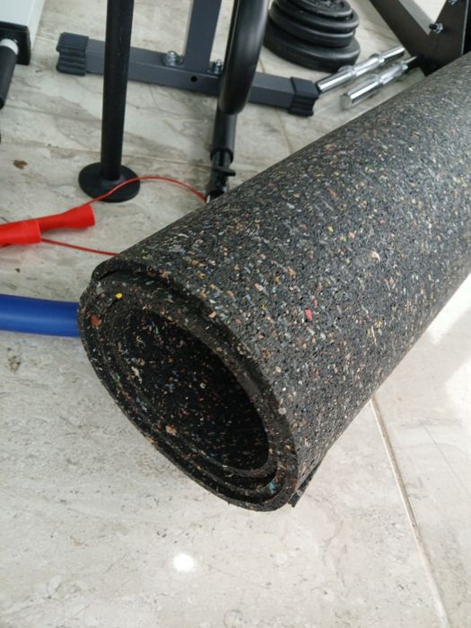 Уникална Фитнес клетка, скрепец, лост, тежести, гумена стелка, стойки