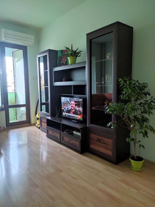 Дава се под наем Двустаен апартамент в Пловдив, Тракия - 50 кв.м за 398.82 € - Снимка #1