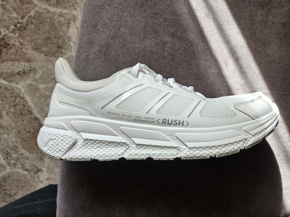 Incaltaminte sport Cropp