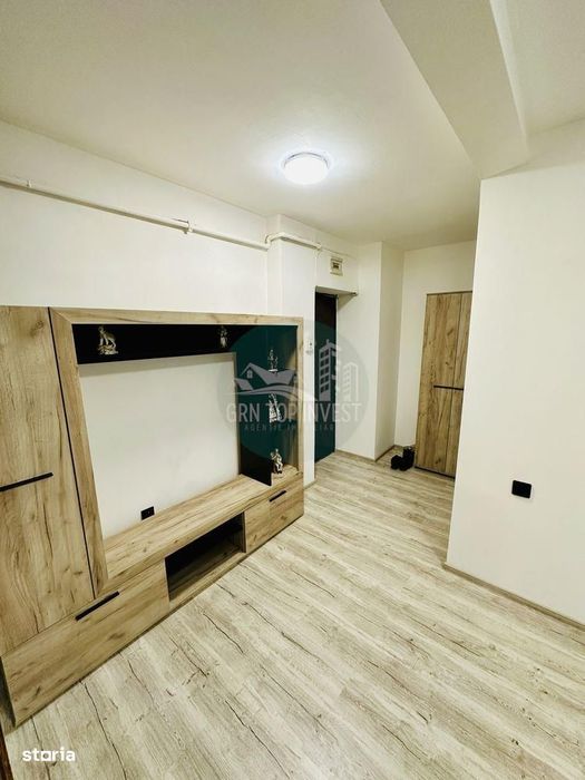 Apartament modern 2 camere la mansarda zona Semaforului — fotografia 3