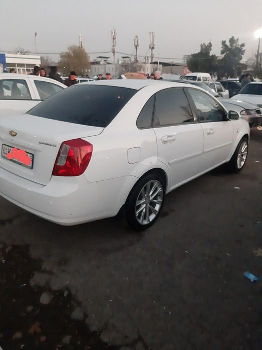 Lacetti 1.8 2012