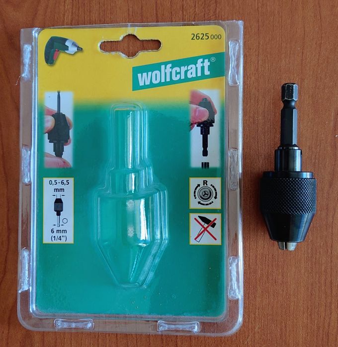 Сет Daewoo 3 машини и BOSCH IXO 6 в кутия+приставка тирбушон Bosch IXO