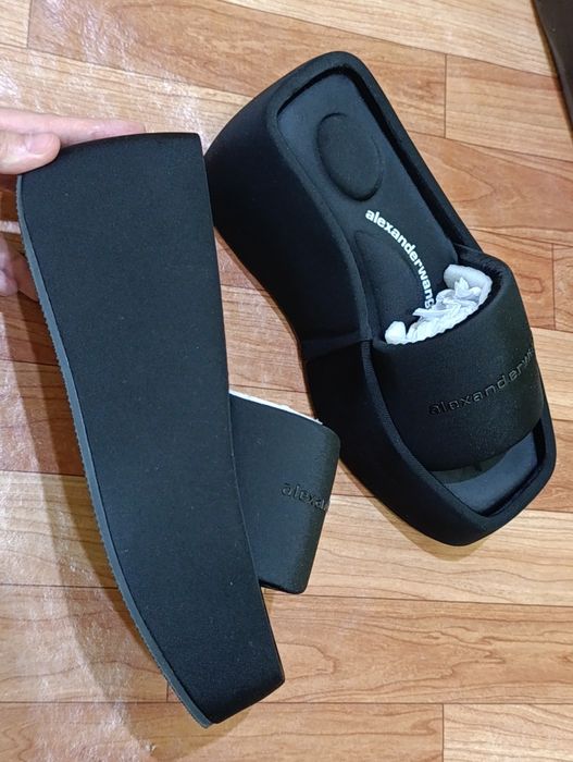 Alexanderwang chorniy platforma