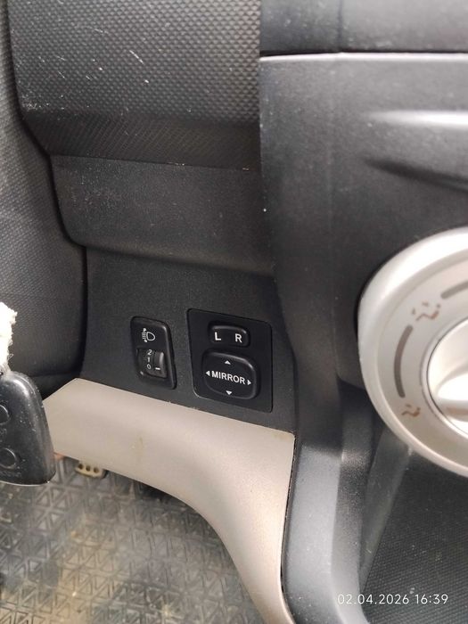 СПЕШНО Daihatsu Sirion 1.0