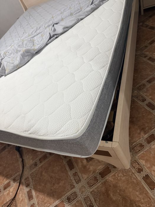 Двуспальная кровать 160х200