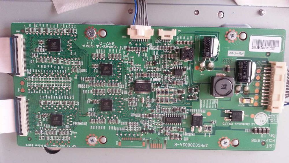 Телевизор LG 42LE8500 -ZA LED