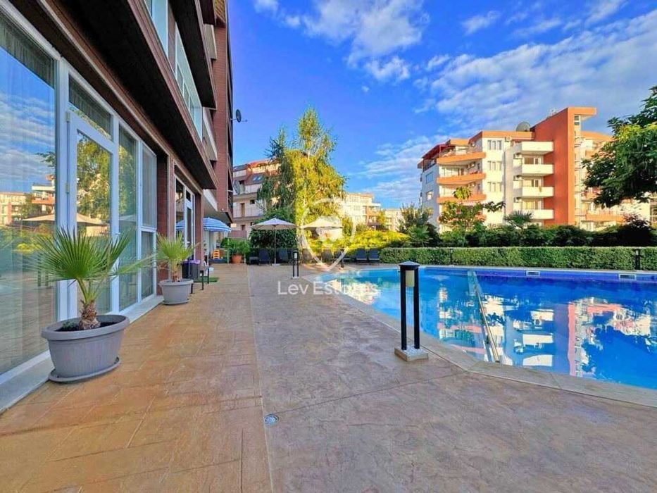 Продава се Двустаен апартамент в Бургас, Сарафово - 78 кв.м за 1539 €/кв.м - Снимка #14