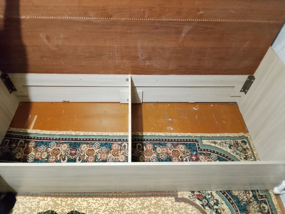 Продам кровать, без матраса