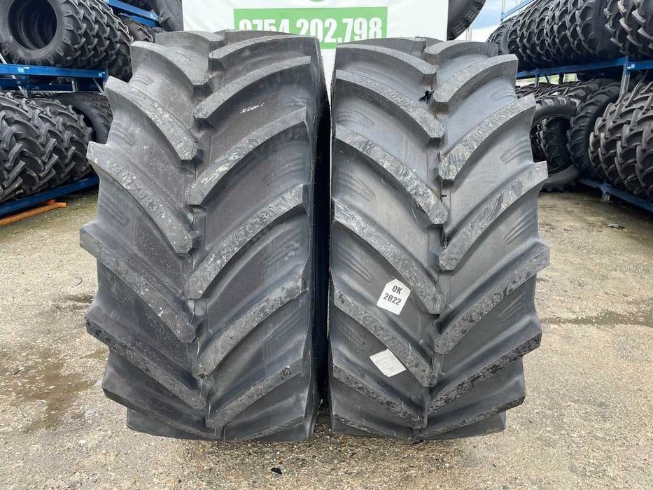 Anvelope marca OZKA radiale de tractor spate Tubeless 710/70R38