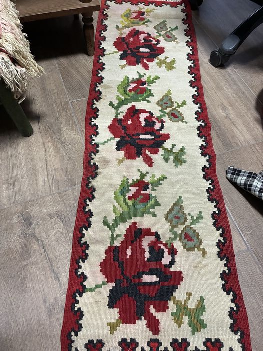 Котленски пътеки и килими