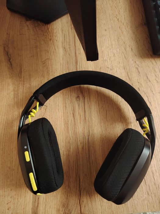 Продаю оригинальные наушники Logitech G435