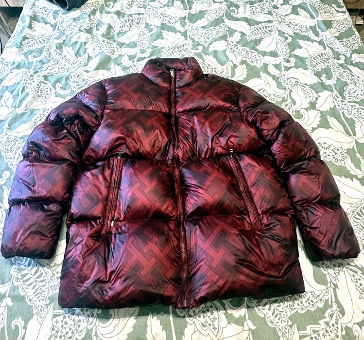 Tommy Hilfiger пухено яке