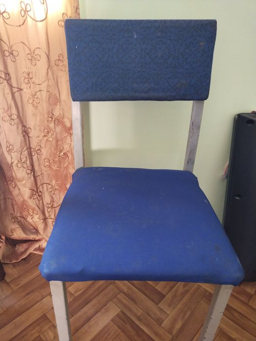 Продам стул железный