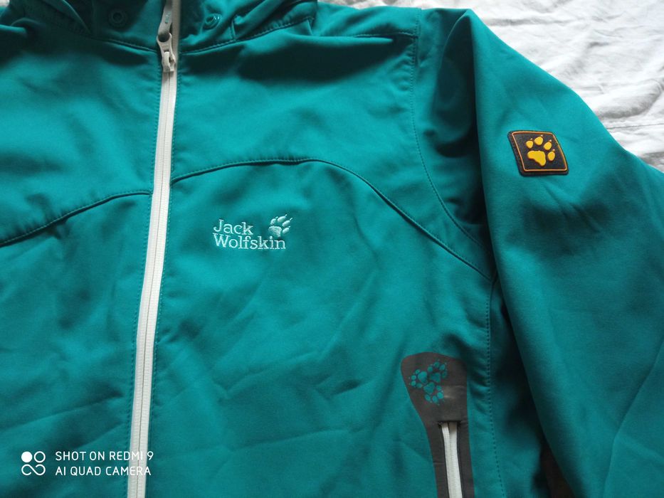 Geaca softshell schi iarna drumetie Jack Wolfskin dama marime impecab.